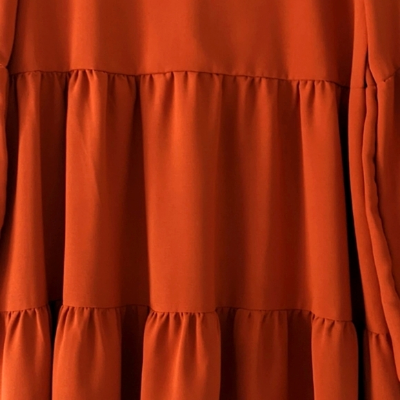 Orange dress - Picture 4 of 7